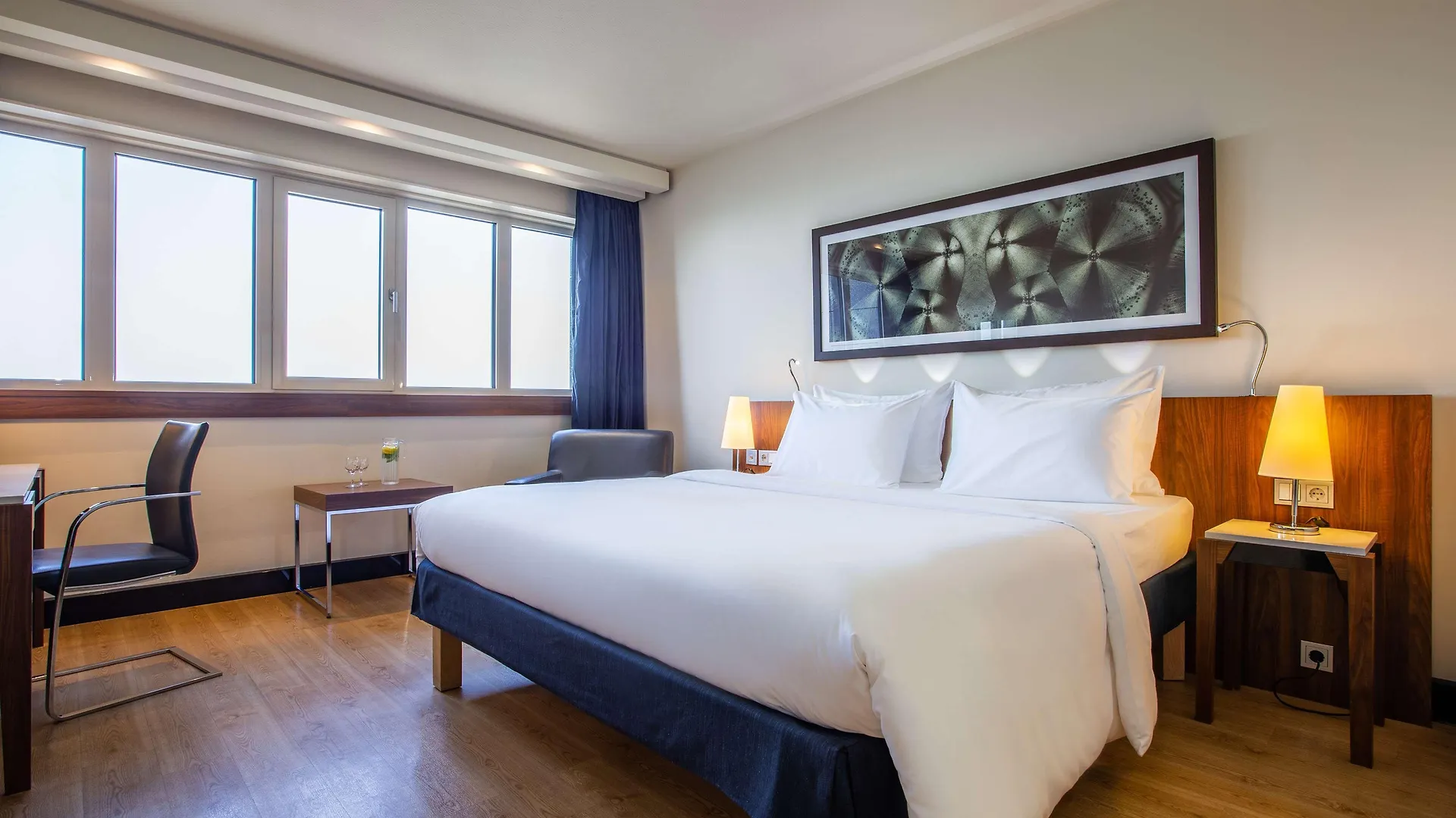 Radisson Blu Hotel, Hamburg 4*,  Germany