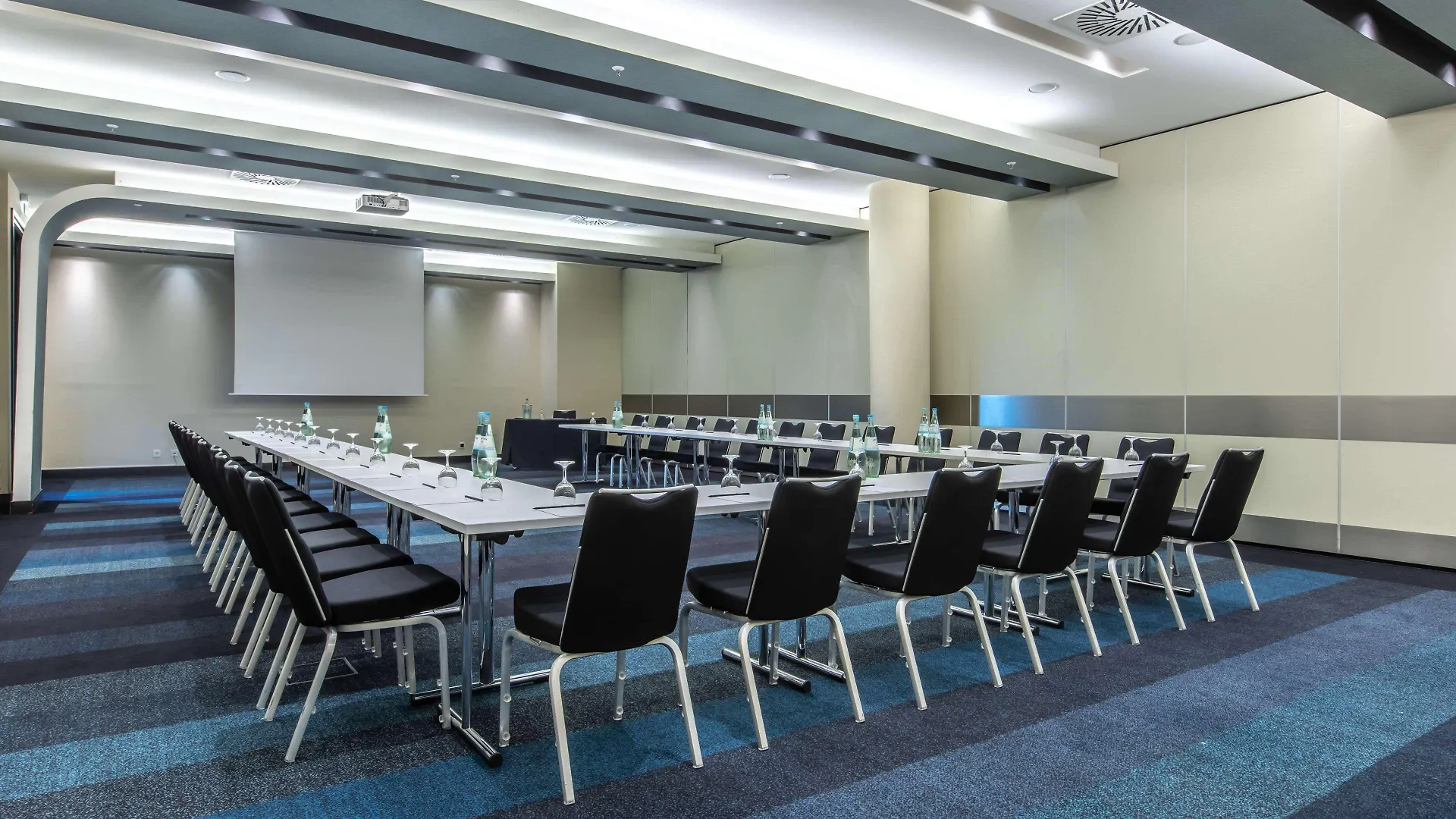 Radisson Blu Hotel, המבורג