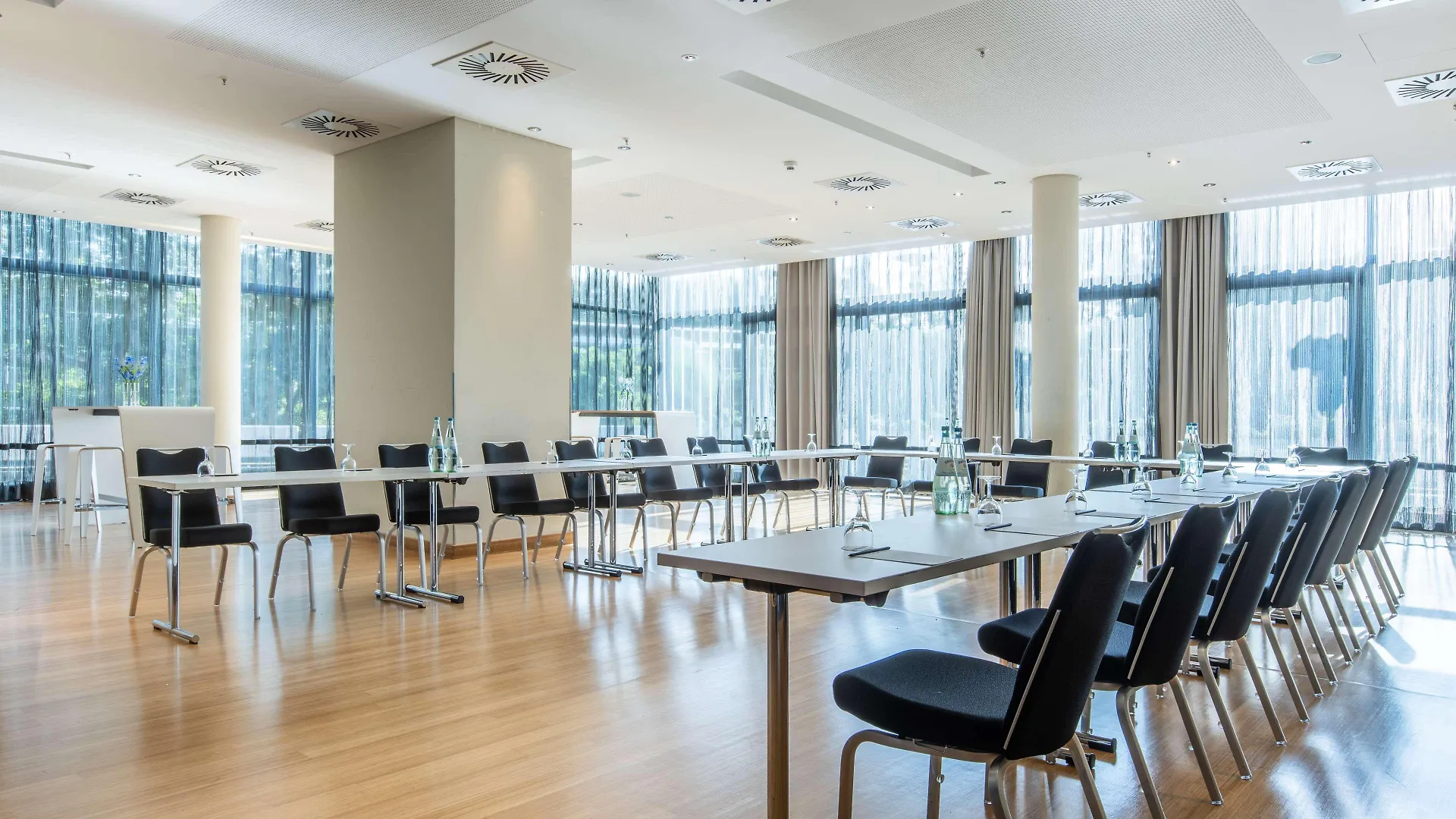 Radisson Blu Hotel, Hamburg 4*,