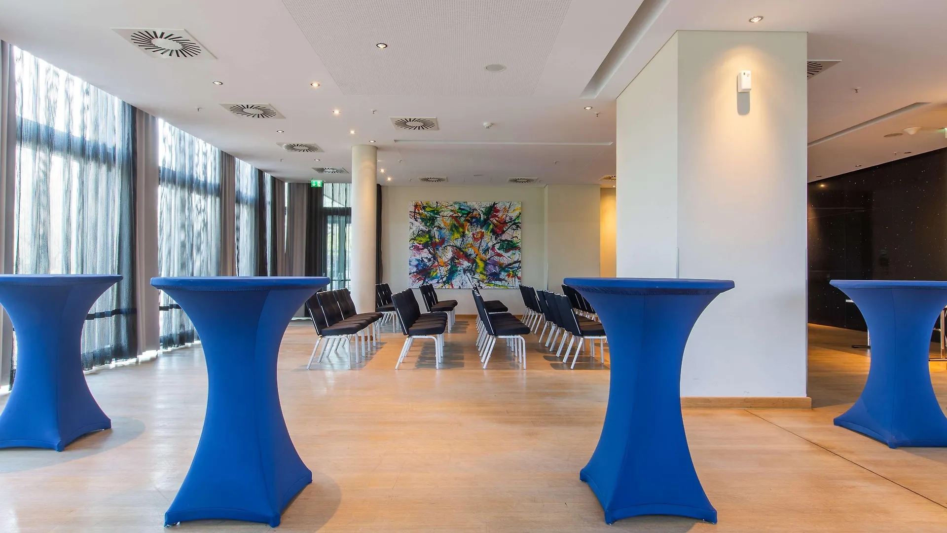 **** Otel Radisson Blu Hotel, Hamburg Almanya